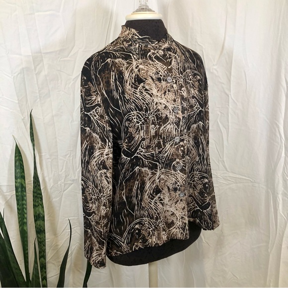 Vintage Tops - Vintage 90s-Y2K Chico's Silk Greek Statue Print Sheer Button Down Blouse